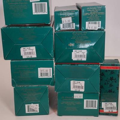 LOT 94 D: A Christmas Carol Figurines