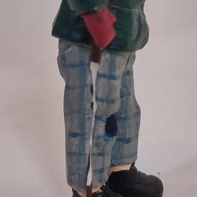 LOT 94 D: A Christmas Carol Figurines