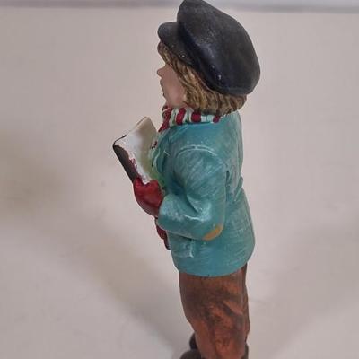 LOT 94 D: A Christmas Carol Figurines