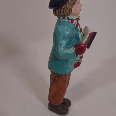 LOT 94 D: A Christmas Carol Figurines