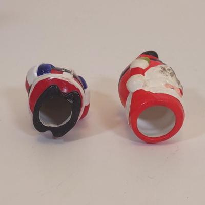 LOT 96 D: Various Santa Figurines