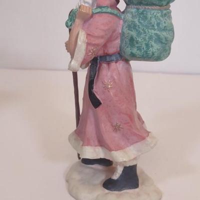 LOT 96 D: Various Santa Figurines