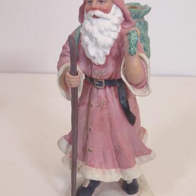 LOT 96 D: Various Santa Figurines