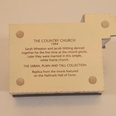 LOT 98D: Sarah Plain and Tall Collectible Houses