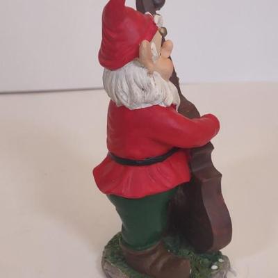 LOT 99D: Ceramic Band of Elves