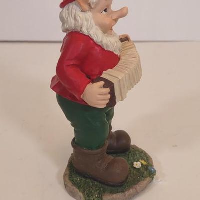 LOT 99D: Ceramic Band of Elves