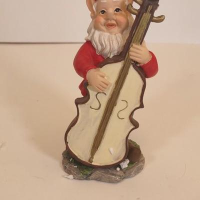LOT 99D: Ceramic Band of Elves