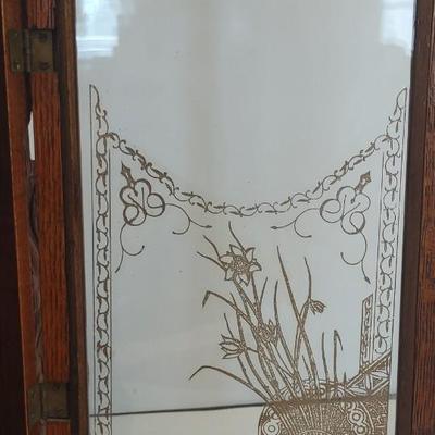 LOT 106 D: Oak Gilbert Kitchen Clock