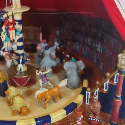 LOT 110 D: Gold Label: World's Fair Big Top