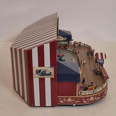 LOT 112D: Gold Label World's Fair Bump and Go