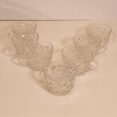 LOT 118D: Christmas Ornaments with Punch Bowl and Cups (7)