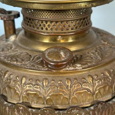LOT 121L: Vintage Brass & Marble Table Lamp