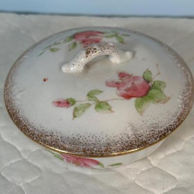 LOT 126A: Beautiful Vintage Maddock John & Sons China Collection