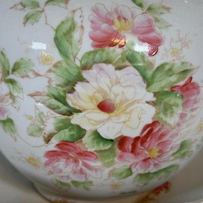LOT 126A: Beautiful Vintage Maddock John & Sons China Collection