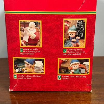 LOT 132B: Vintage Trim A Home Collection