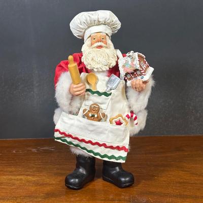 LOT 133B: Two Vintage Possible Dreams Clothtique Santa Figurines w/ Box