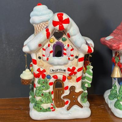 LOT 134B: Vintage Elements 12 Piece Holiday Village Set w/ Box