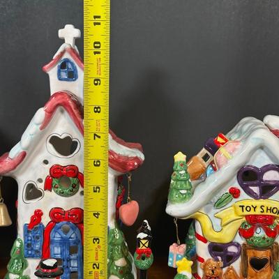 LOT 134B: Vintage Elements 12 Piece Holiday Village Set w/ Box