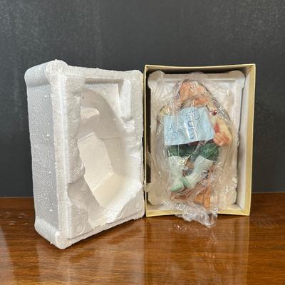 LOT 137B: Hallmark Gold Crown Collectible Figurine Collection