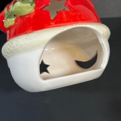 LOT 138L: Snowman Christmas Decor