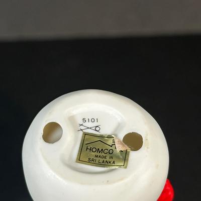 LOT 138L: Snowman Christmas Decor