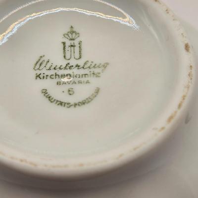 LOT 141L: Winterling Bavaria China Tea Set