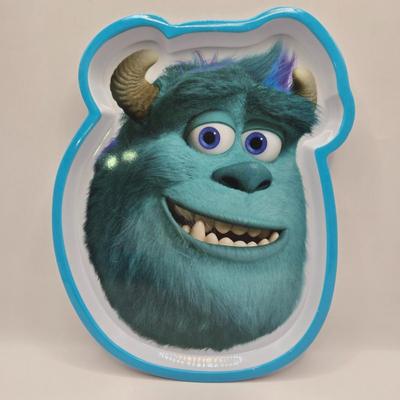 LOT 144L: Kids Lunch Plates and More