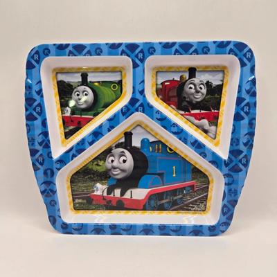 LOT 144L: Kids Lunch Plates and More