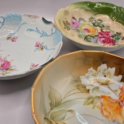 LOT 145L: Ten Flowered Serving Bowls Just in Time for Spring!