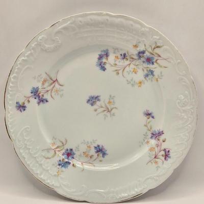 LOT 148L: The Giving Plate and Dessert Plates from Around Europe