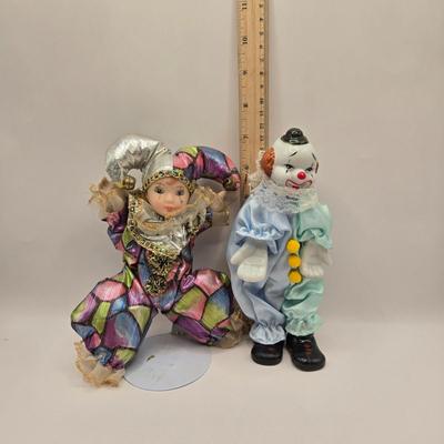 LOT 153L: Stop Clowning Around! Various Styles and Sizes of Clowns