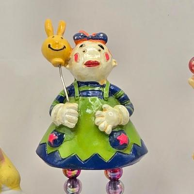 LOT 153L: Stop Clowning Around! Various Styles and Sizes of Clowns