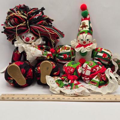 LOT 153L: Stop Clowning Around! Various Styles and Sizes of Clowns