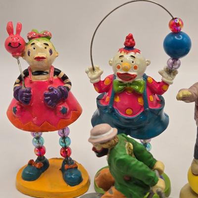 LOT 153L: Stop Clowning Around! Various Styles and Sizes of Clowns