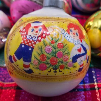 LOT 154L: Vintage Shiny Brite Christmas Ornaments and Others Made in West Germany, Poland, and USA
