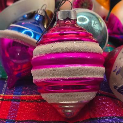 LOT 154L: Vintage Shiny Brite Christmas Ornaments and Others Made in West Germany, Poland, and USA