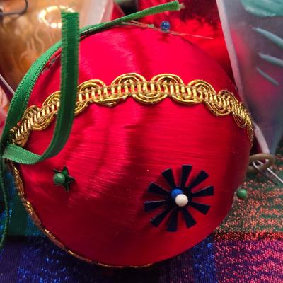 LOT 154L: Vintage Shiny Brite Christmas Ornaments and Others Made in West Germany, Poland, and USA