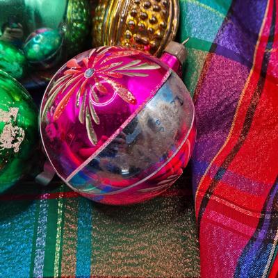LOT 154L: Vintage Shiny Brite Christmas Ornaments and Others Made in West Germany, Poland, and USA