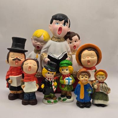 LOT 155L: Here We Come-A-Caroling. Vintage Caroling Figures