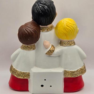 LOT 155L: Here We Come-A-Caroling. Vintage Caroling Figures