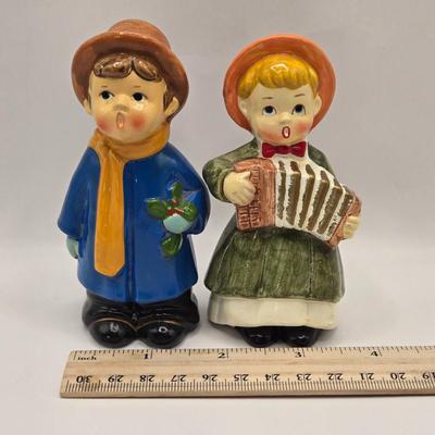 LOT 155L: Here We Come-A-Caroling. Vintage Caroling Figures