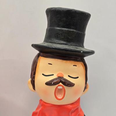 LOT 155L: Here We Come-A-Caroling. Vintage Caroling Figures