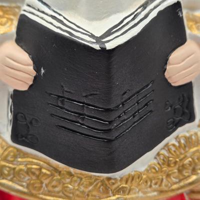 LOT 155L: Here We Come-A-Caroling. Vintage Caroling Figures