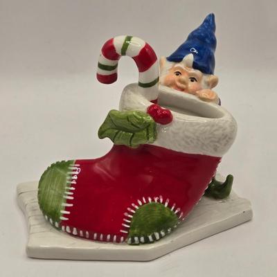 LOT 158L: Hard Working Elf Figurines