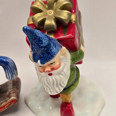 LOT 158L: Hard Working Elf Figurines