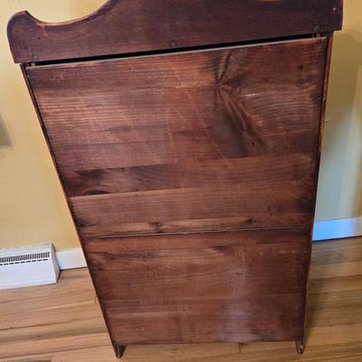 LOT 139L: Secretary Desk