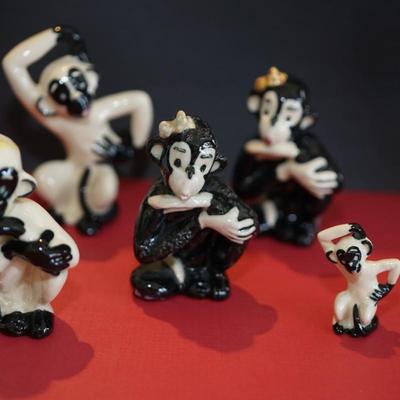 CERAMIC ARTS STUDIO MADISON, WI. GROUPING OF FIVE MONKEY CHARACTERS 2"- 4"