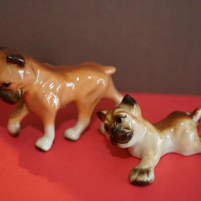 CERAMIC ARTS STUDIO MADISON, WI. STUDIO GROUPING OF FIVE DOGS FROM COLLIES TO BOXERS / SALT AND PEPPERS