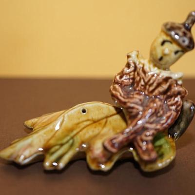 CERAMIC ARTS STUDIO LITTLE ACORN MAN ON LEAF SALT AND PEPPER