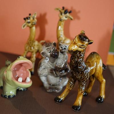 CERAMIC ARTS STUDIO ZOO ANIMAL GROUPING. A RARE FIND